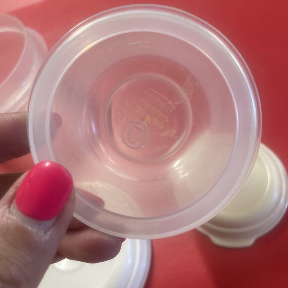 Rubbermaid Servin Saver Containers 10 Oz #6 And 1/2 Cup #0 Vintage Lot Of 2 - Picture 7 of 10